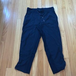 Lululemon dance studio pants size 8 navy